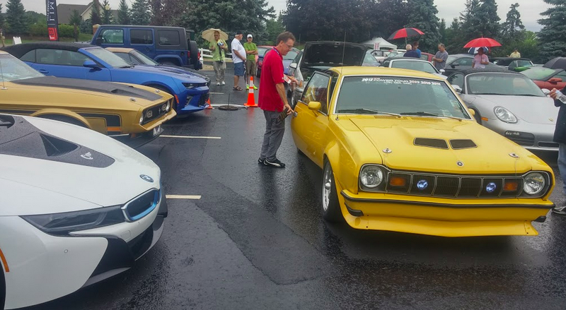 Illustration for article titled Join Us For One Of America's Fanciest Cars And Coffee Shows LIVE Right Now (Updated)